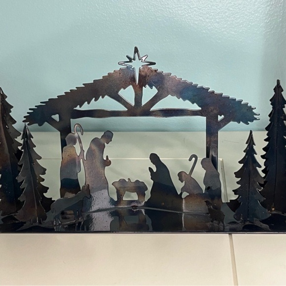 Metal Handcrafted Nativity Silhouette Christmas Decor Iridescent Mantle Holiday - Picture 3 of 7